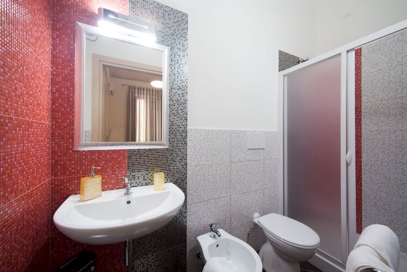 BelleEpoque BnB camera Tiffany