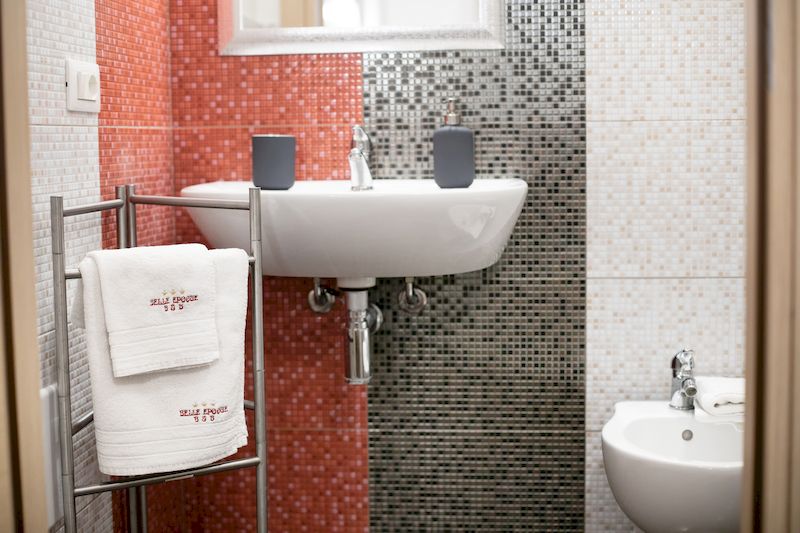 BelleEpoque BnB camera Tiffany